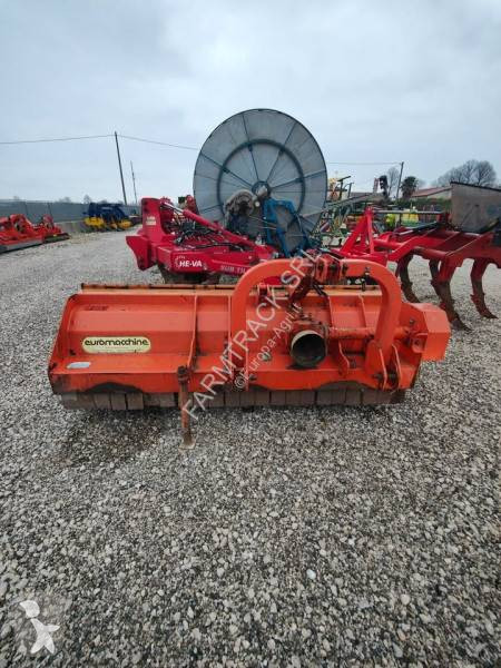 Zelené plochy Tierre TRL 230