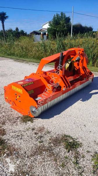 Zelené plochy Tierre PANTERA 230