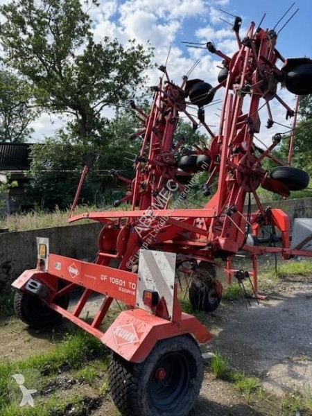 Espaces verts Kuhn GF 10601 TO