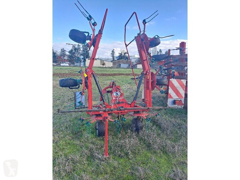 Fenaison Kverneland 8460