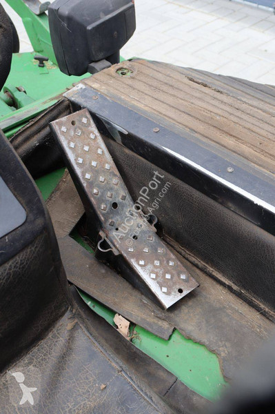 Zonas verdes John Deere 1515 S.II BM
