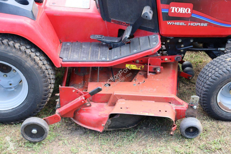 مساحات خضراء Toro 523DXI