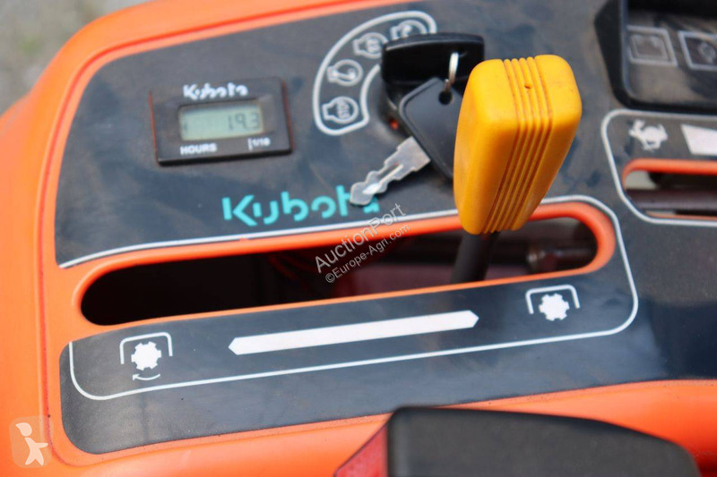 Zonas verdes Kubota GZD15-3HD-S5