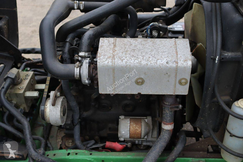 Zelené plochy John Deere 7500 PC FM