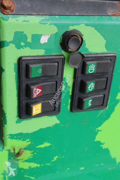 مساحات خضراء Ransomes Commander