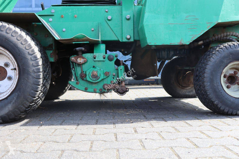 Zonas verdes Ransomes PARKWAY 2250