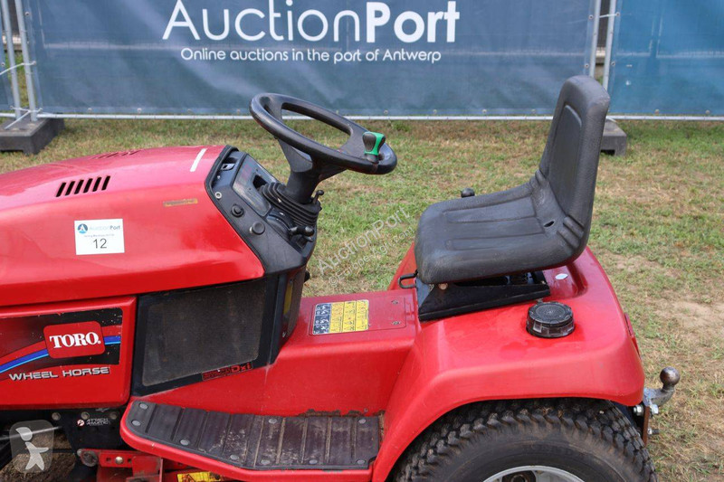 مساحات خضراء Toro 523DXI