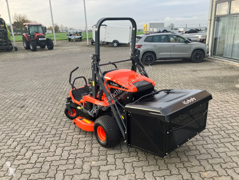 Spaţii verzi Kubota  GZD 15 HD Aufsitzmäher