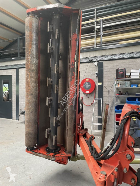 Zonas verdes jardins Boxer AGF 220 klepelmaaier