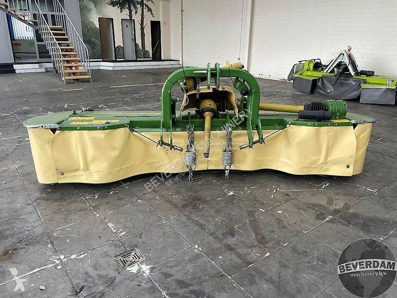 Zonas verdes jardins Krone Easy Cut F320 M