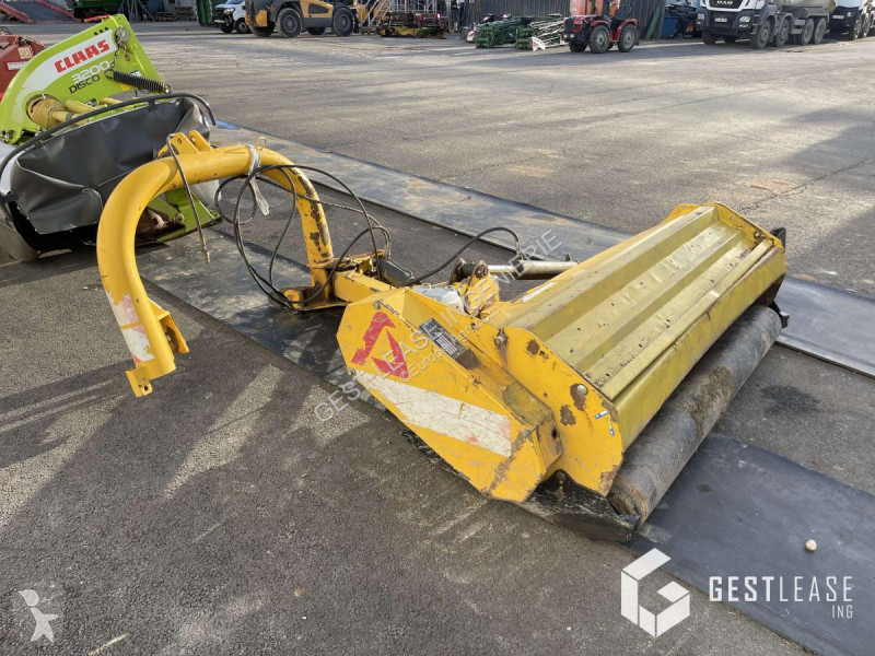 Espaces verts Agram  PRESTIGE 185