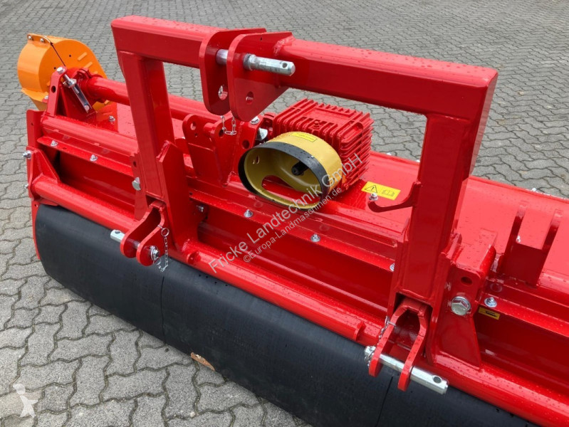 Zelené plochy Dücker  UM 27 Front