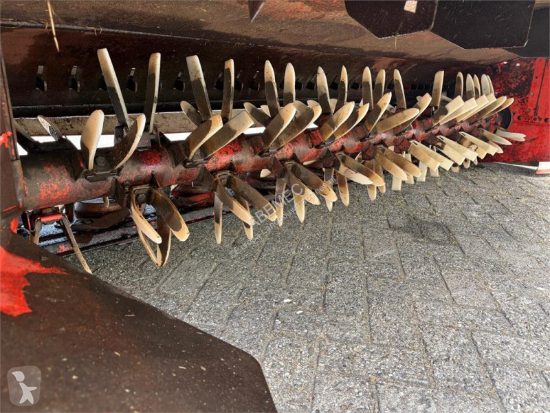 Grönområden Kuhn FC 313 ACHTERMAAIER FF