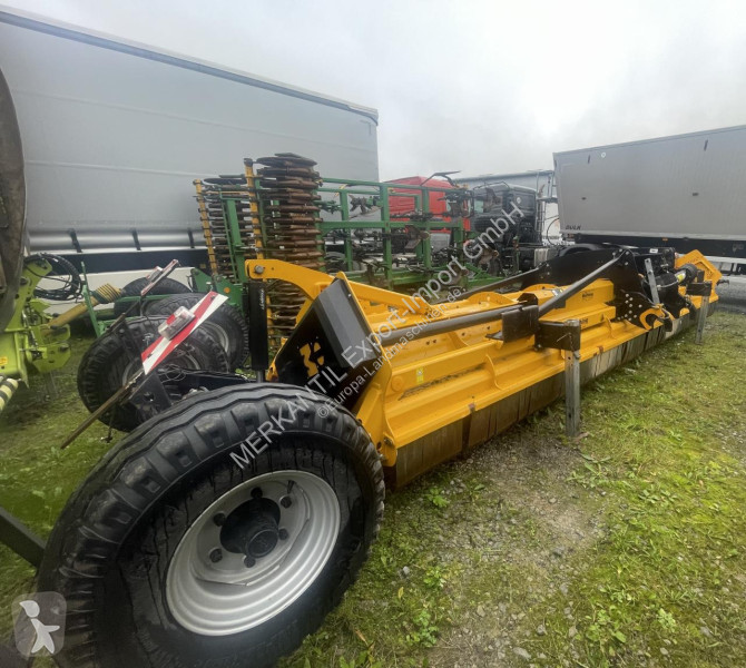 Grönområden Muthing  MU Farmer 670