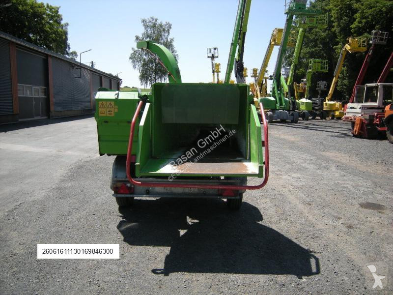 Jensen A540 DI landscaping equipment