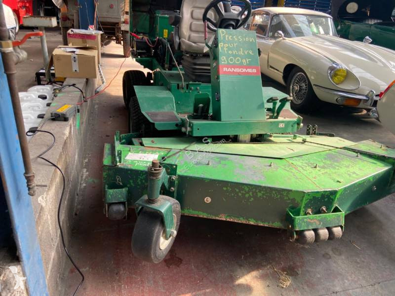Ransomes 933D landscaping equipment