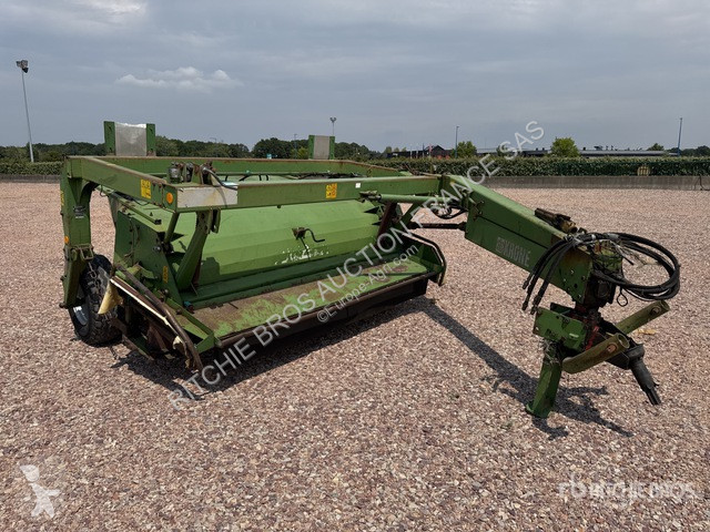 Henificación Krone  AMT 323 CV