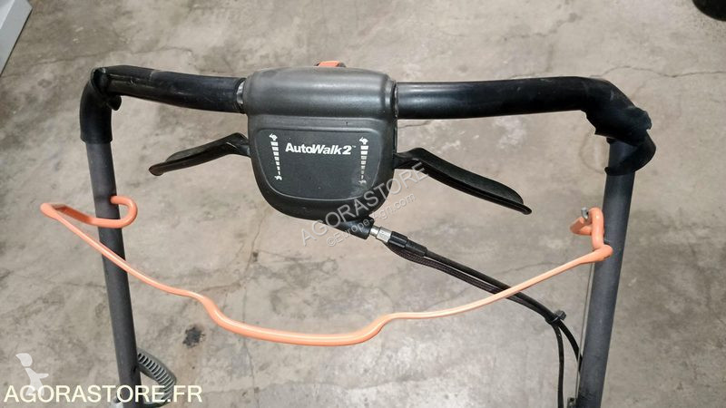 Espaces verts Husqvarna LC 348 VE