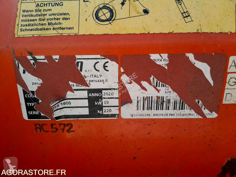 Spaţii verzi Kubota Perruzzo TEGF 1600HD