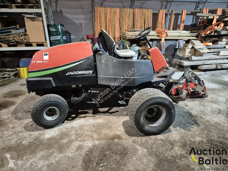 مساحات خضراء Jacobsen LF 3800 4WD