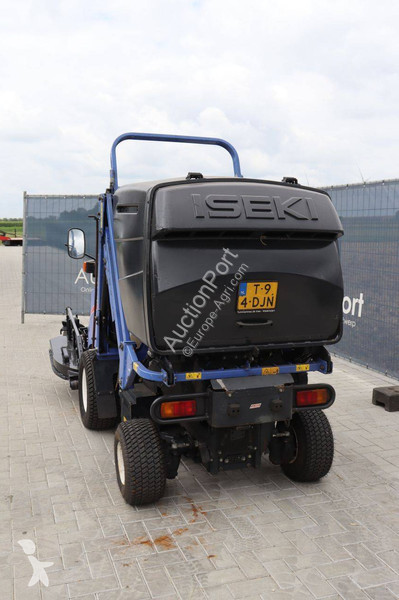 Espaces verts Iseki SF235