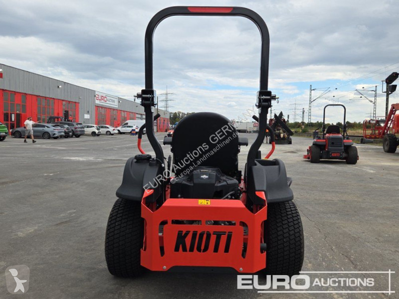 Zonas verdes Kioti ZXR48B-EU