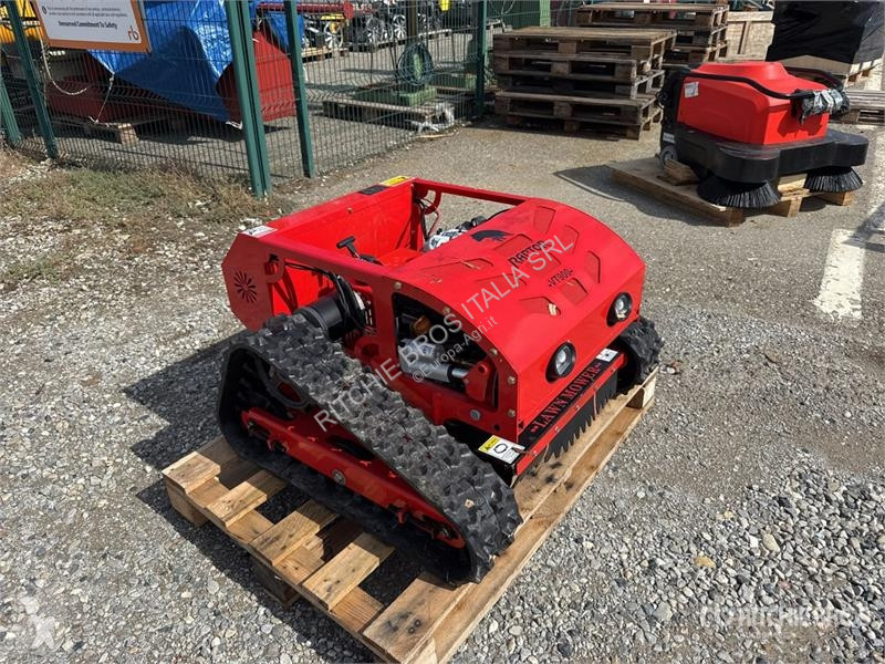 Raptor HT750 Lawn Mower (Unused) landscaping...