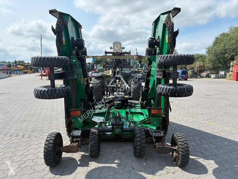 Zonas verdes Spearhead  Multicut 620 R
