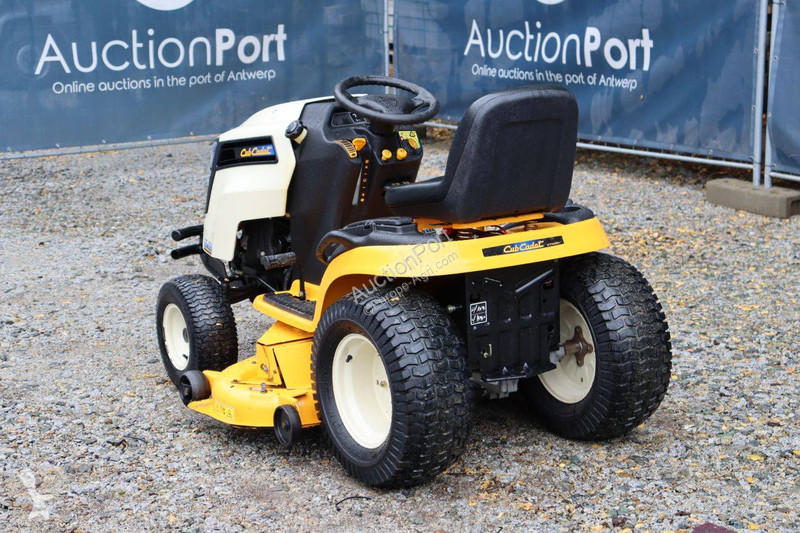 Zonas verdes Cub Cadet GT-1224 Hydrostatic