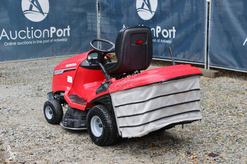 Espaces verts Honda HF 2317