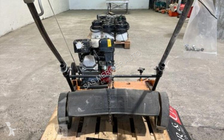 Zonas verdes Eliet scarificateur essence - largeur