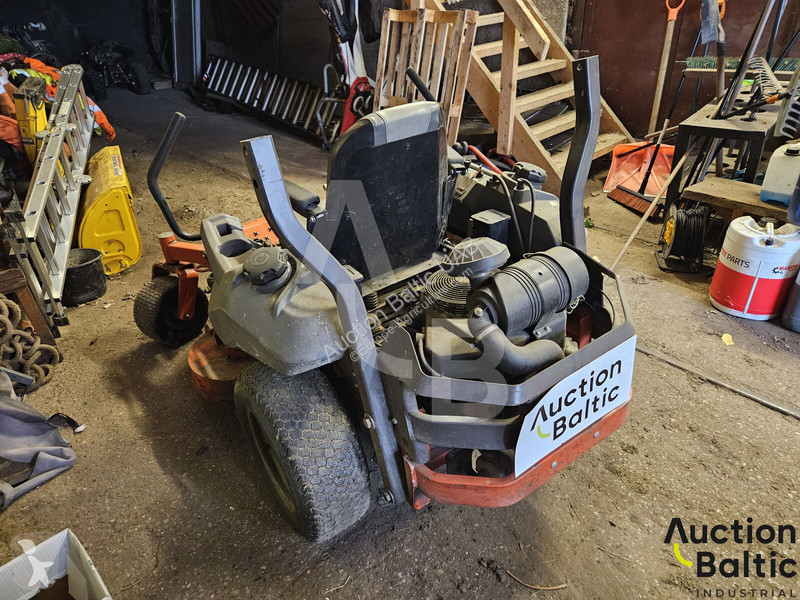 Zelené plochy Husqvarna PZ 29 CE