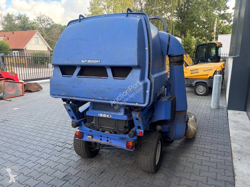 Zelené plochy Iseki SF310