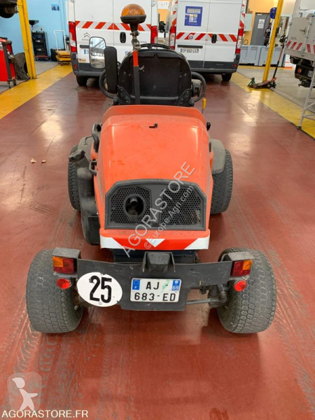 Spaţii verzi Kubota F2880
