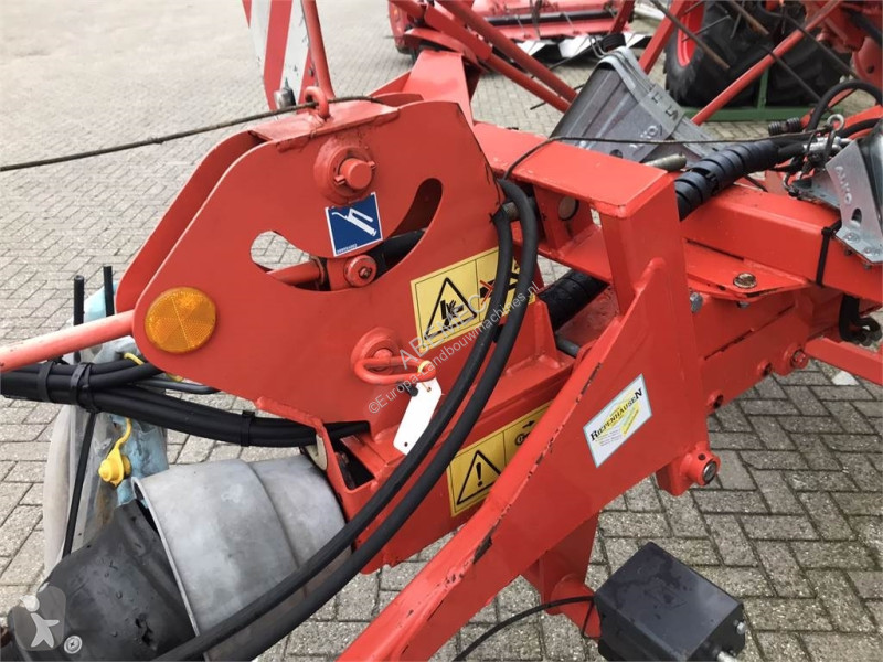 Zonas verdes Kuhn GF 10802 T