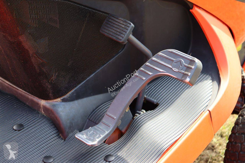 Zonas verdes Kubota GR2100-II