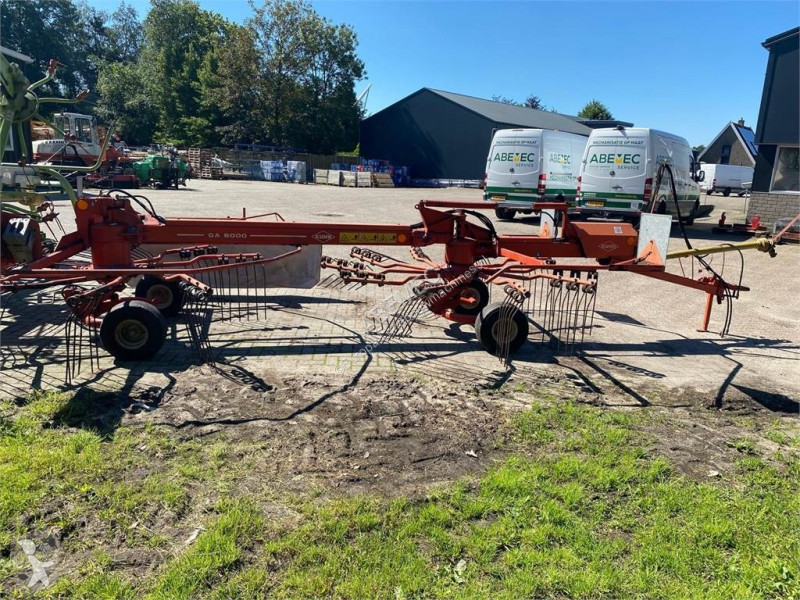 Zonas verdes Kuhn GA 6000