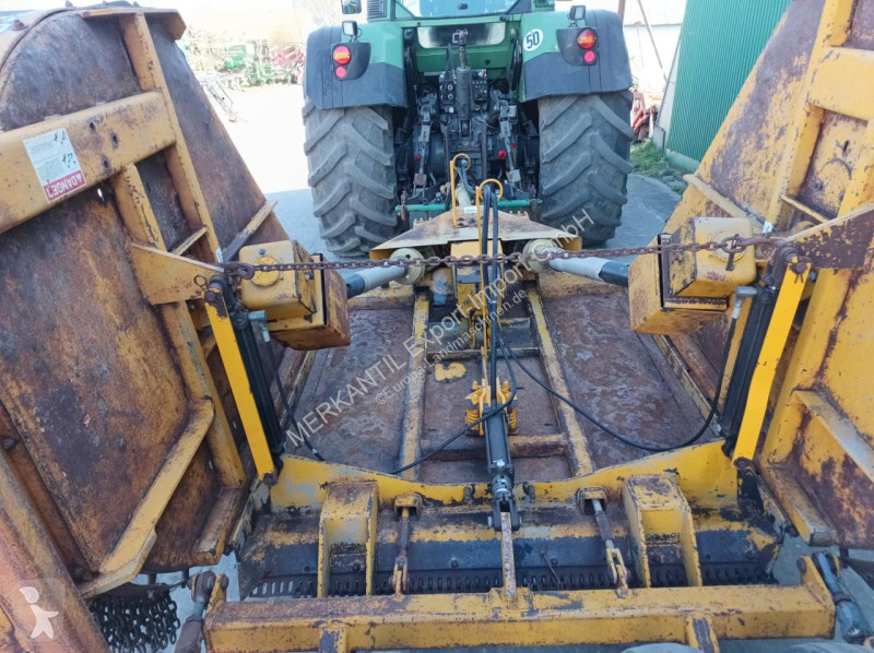 Spazi verdi   Rhino 3150 All Terrain Mower