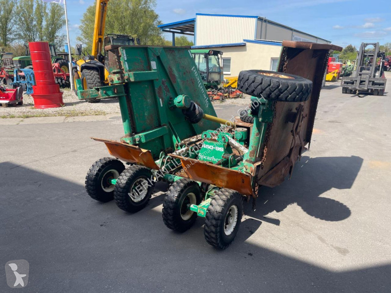 Zonas verdes jardins Spearhead  Multicut 450