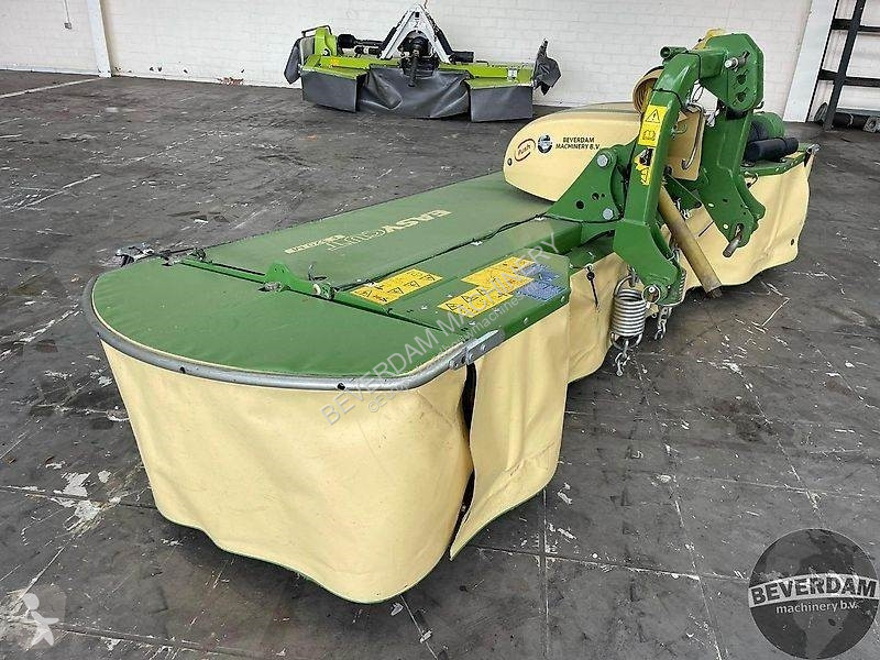 Zonas verdes jardins Krone Easy Cut F320 M