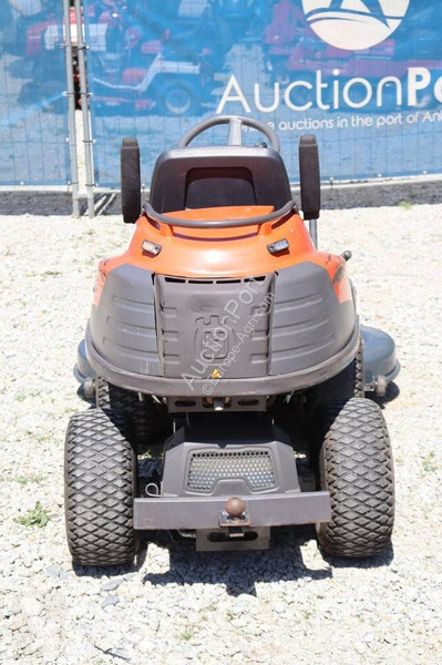 Espaces verts Husqvarna 422Ts AWD