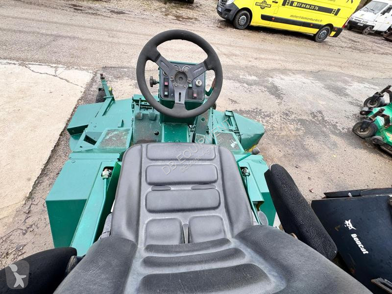 Grönområden Ransomes  T-33D Tondeuse autoportée...