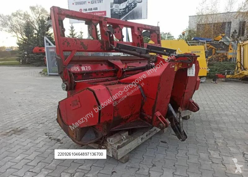 UZM 580 landscaping equipment