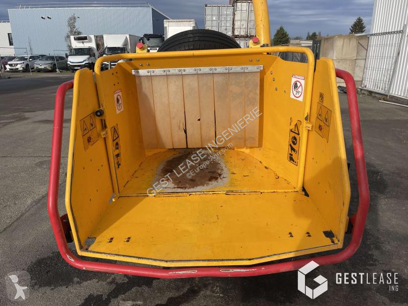 Timberwolf  TW 280 TDHB landscaping equipment
