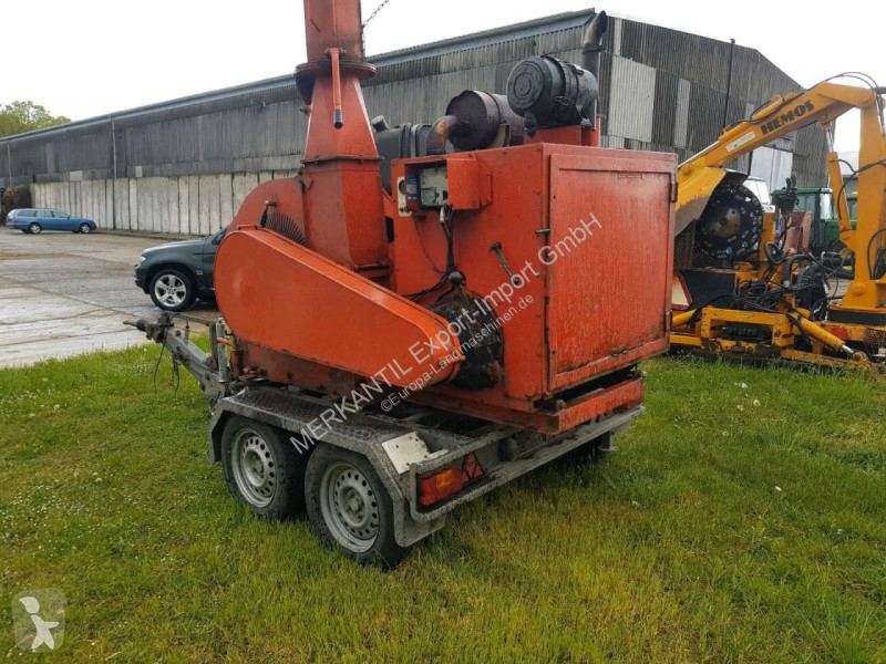 Zelené plochy Dücker   HM 250