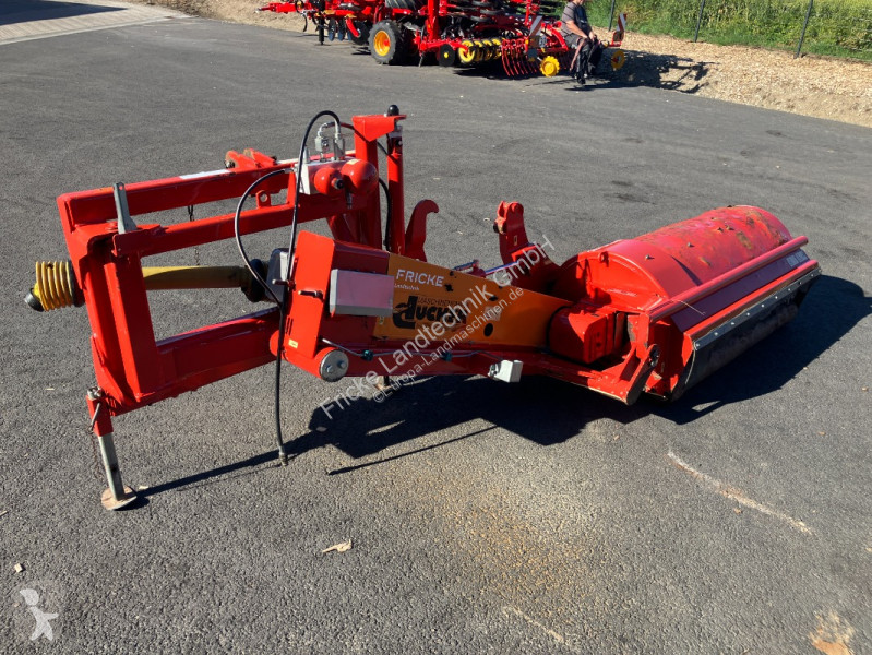 Dücker  USM 15 R4 landscaping equipment