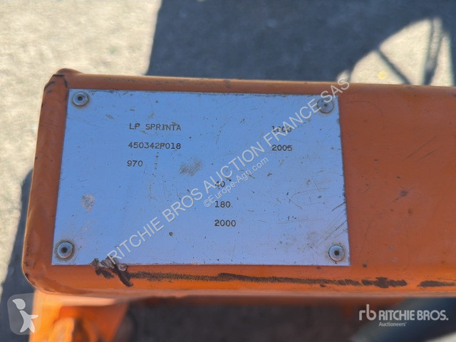 Espaces verts Noremat  LP Sprinta 1600