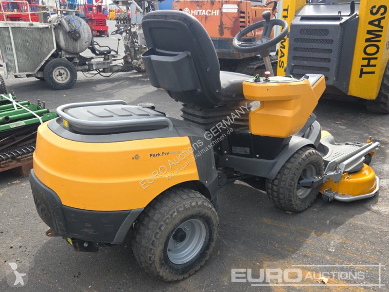 Tuin- en parkonderhoud Stiga P901