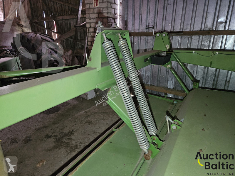 Krone Easy Cut 3200 CV landscaping equipment
