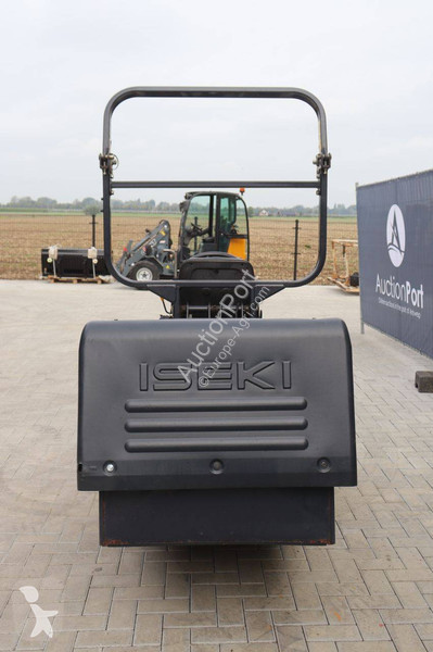 Zonas verdes Iseki SXG323H